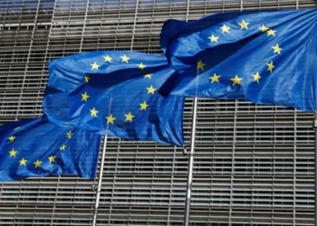 Países da União Europeia aprovam plano que endurece política de imigração