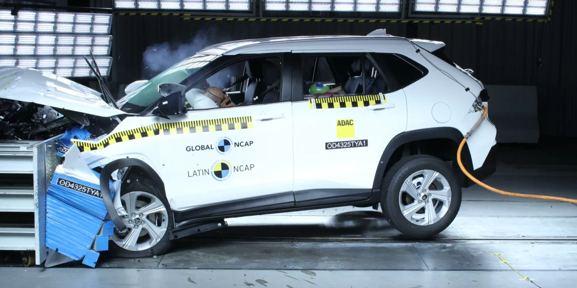 Toyota Yaris Cross recebe 2 estrelas no Latin NCAP antes de protocolo mais rigoroso