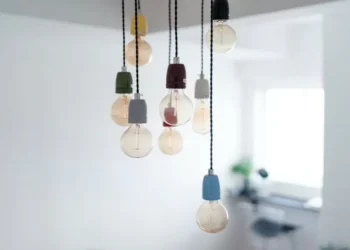 Preço da eletricidade regulada sobe 1% em 2026