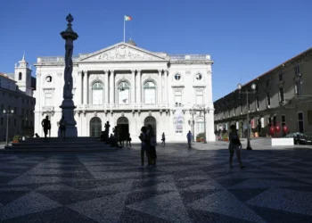 Câmara de Lisboa reduz orçamento para 2026 mas aumenta investimento