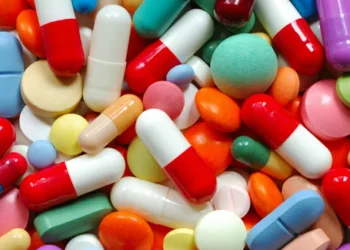 EUA e Reino Unido chegam a acordo para isenção de tarifas no setor farmacêutico