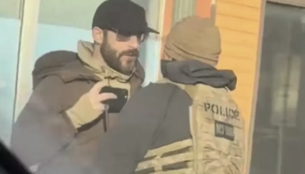 Governo dos EUA afasta dois agentes de imigração que mataram cidadão americano