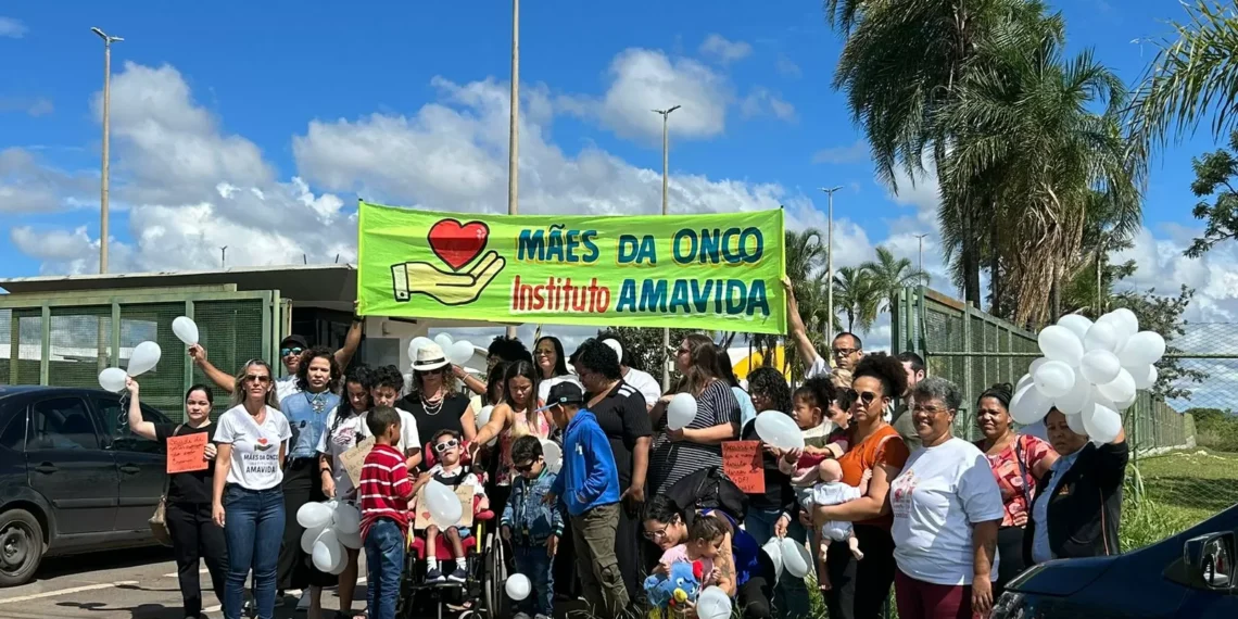 Falta de verba atrasa cirurgias oncológicas no Hospital da Criança de Brasília, relatam mães