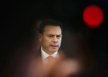 Reunião do primeiro-ministro com CGTP adiada para 14 de janeiro