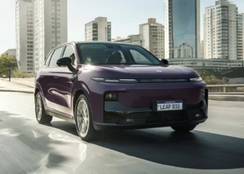 Parceira chinesa de Volkswagen e Toyota compra parte da Leapmotor