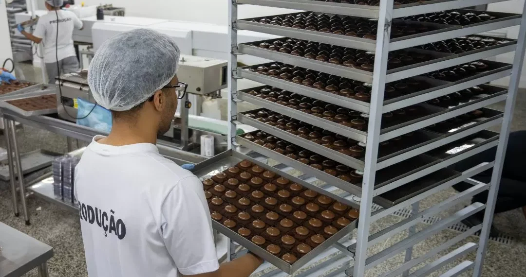 Índice de evolução do número de empregados da indústria tem pior janeiro desde 2017