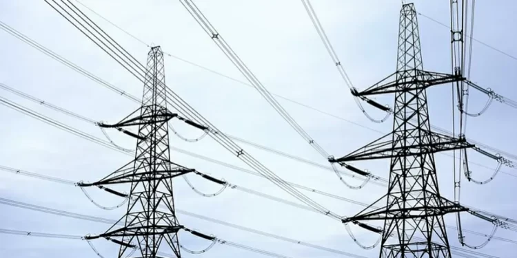 Setor da energia registou mais de 5.400 queixas em 2025 e expõem fragilidade na rede elétrica