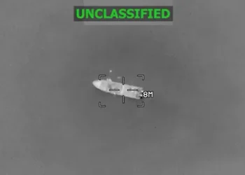 EUA matam mais 11 pessoas em novos ataques a barcos no Pacífico; total de mortos passa de 100