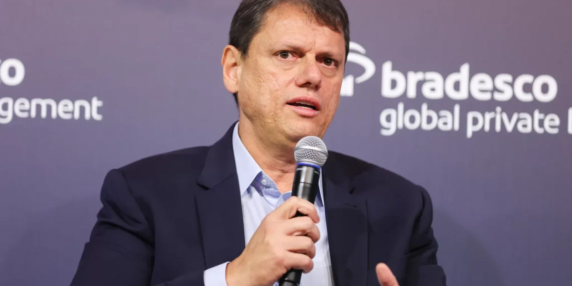 Governo Tarcísio concedeu isenção fiscal a empresas da Lista Suja do trabalho escravo