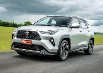 Toyota Yaris Cross 2026: preços, versões e motores do SUV que faz até 21,3 km/l
